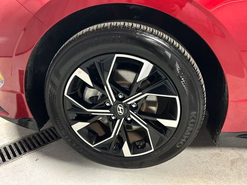 Used 2025 Hyundai Sonata SEL image 9
