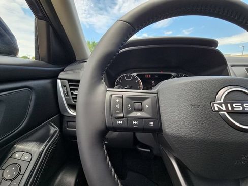 New 2026 Nissan Rogue SV FWD image 11