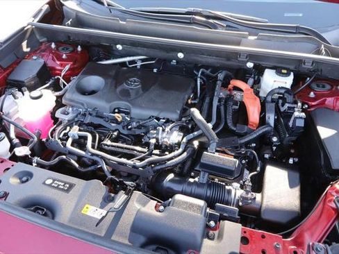 Certified 2025 Toyota RAV4 XLE image 26