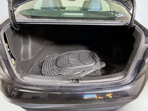 Used 2020 Toyota Corolla LE image 34