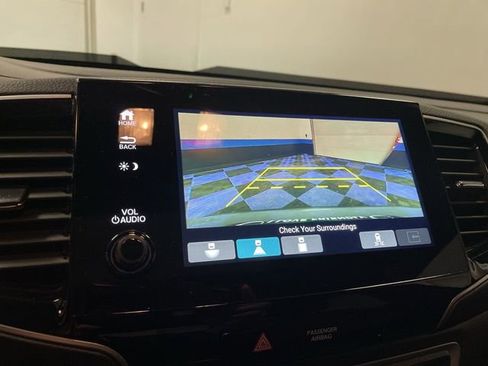 Certified 2023 Honda Passport TrailSport image 17