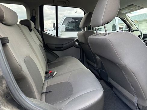 Used 2011 Nissan Xterra X image 16