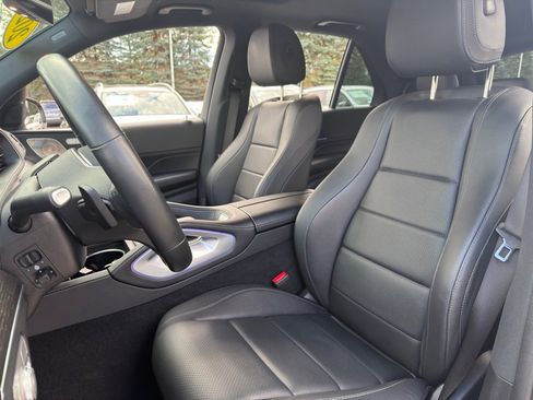 Used 2022 Mercedes-Benz GLE 350 4MATIC w/ Premium Package image 24