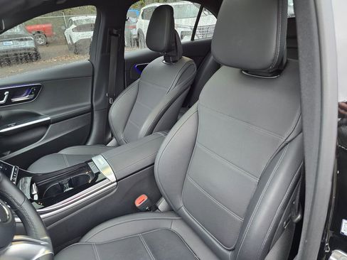 Used 2025 Mercedes-Benz C 300 C 300 image 22