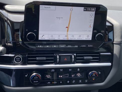 Used 2024 Nissan Pathfinder SL w/ SL Premium Package image 14