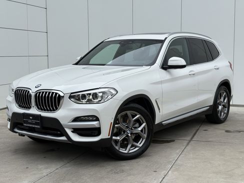 Used 2021 BMW X3 xDrive30i w/ Premium Package image 2