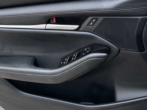 Used 2024 MAZDA MAZDA3 s image 20