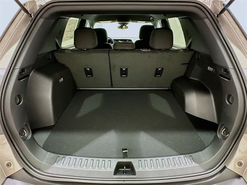 New 2026 GMC Terrain Elevation image 27