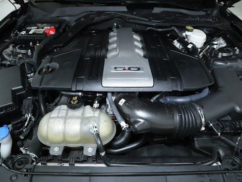 Used 2020 Ford Mustang GT w/ Equipment Group 301A image 31