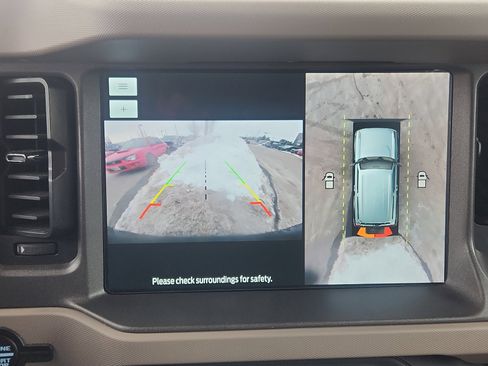 Used 2024 Ford Bronco Wildtrak image 21