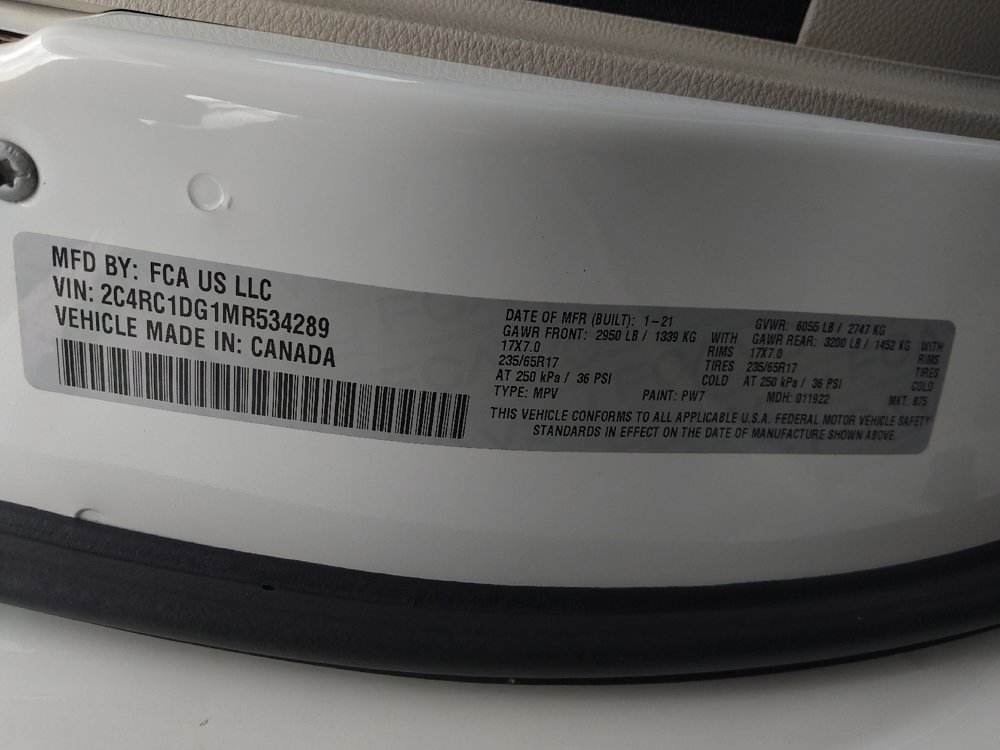 Used 2021 Chrysler Voyager Lxi FWD image 33