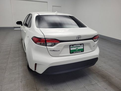Used 2023 Toyota Corolla LE image 6
