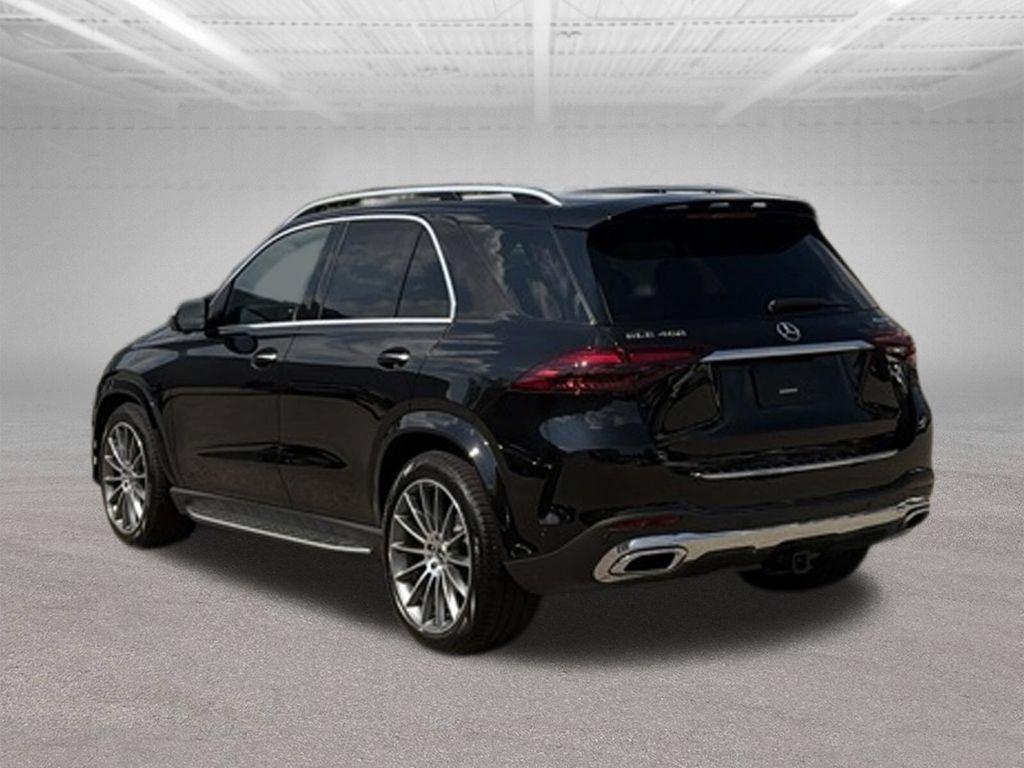Used 2026 Mercedes-Benz GLE 450 4MATIC image 3