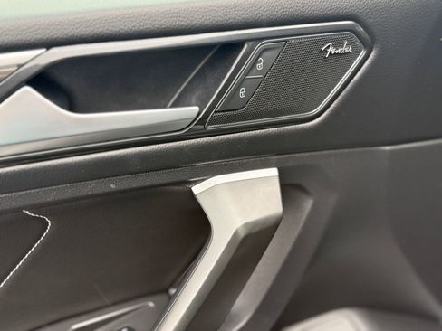 Used 2024 Volkswagen Tiguan SEL R-Line image 20