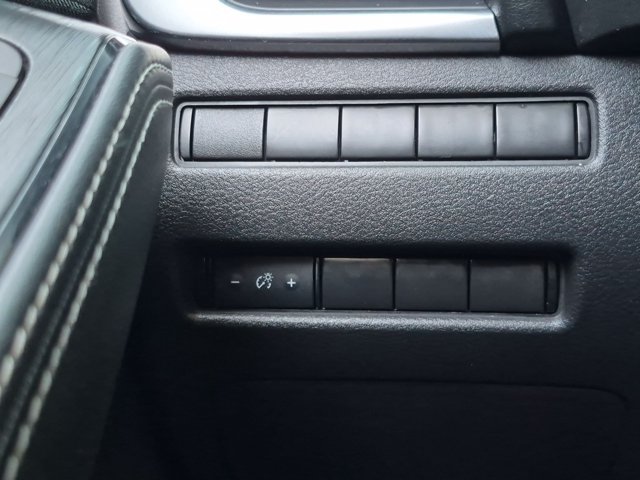 Used 2021 Nissan Rogue S FWD image 17