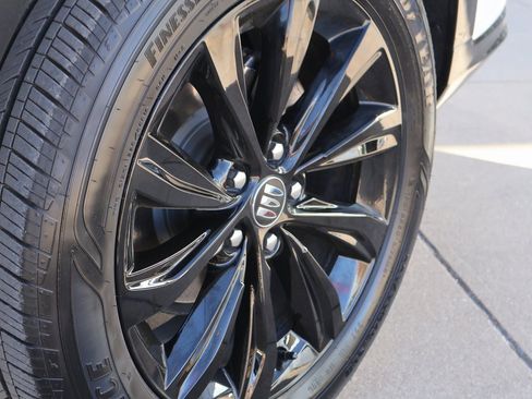 Used 2025 Buick Envista Sport Touring image 45