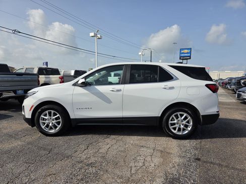 Used 2024 Chevrolet Equinox LT AWD/4WD image 2