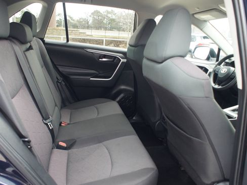 Used 2023 Toyota RAV4 XLE image 20