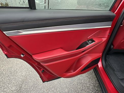 Used 2024 Jeep Wagoneer Launch Edition image 24