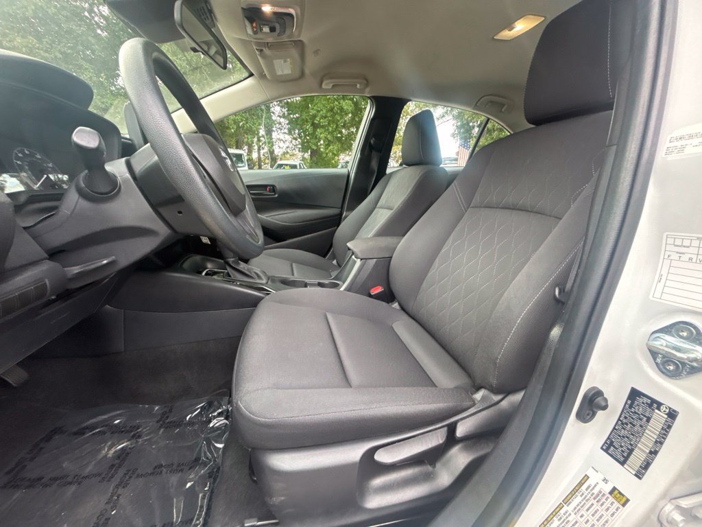 Used 2023 Toyota Corolla LE FWD image 15