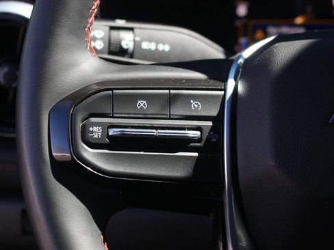 Used 2023 Chevrolet Colorado Z71 w/ Z71 Convenience Package 2 image 20