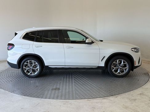 Used 2024 BMW X3 xDrive30i w/ Premium Package AWD/4WD image 8