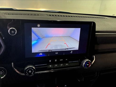 Used 2024 Chevrolet Colorado Trail Boss w/ Advanced Trailering Package image 15