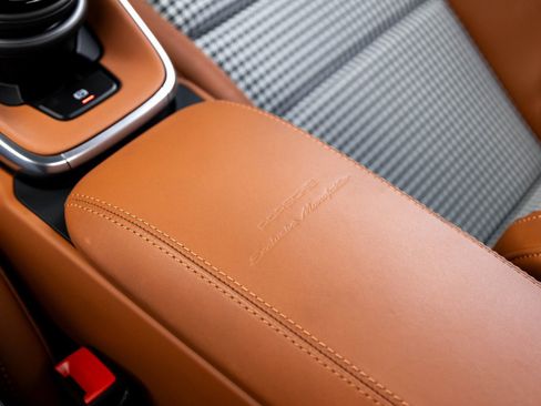 Certified 2023 Porsche 911 Sport Classic image 33