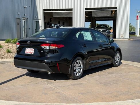 New 2026 Toyota Corolla LE FWD image 5