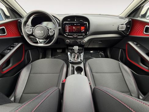 Used 2025 Kia Soul GT-Line FWD image 11