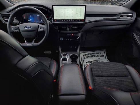 Used 2023 Ford Escape ST-Line w/ Tech Pack #1 image 6