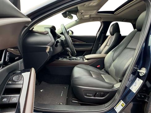 Used 2023 MAZDA CX-30 AWD 2.5 S w/ Premium Package image 9