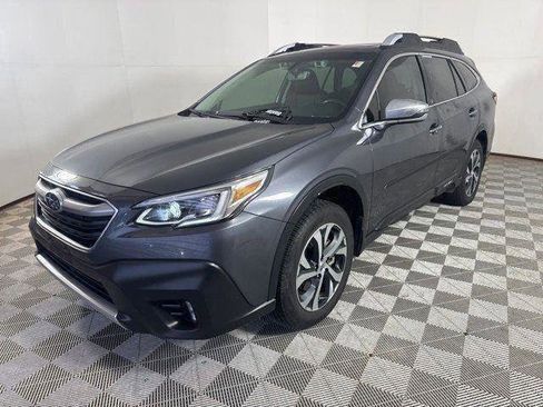 Used 2020 Subaru Outback Touring w/ Popular Package #2 image 3