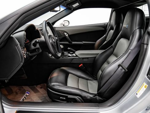 Used 2010 Chevrolet Corvette ZR1 w/ Preferred Equipment Group RWD image 43