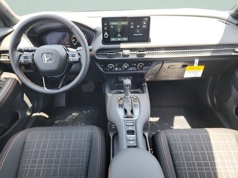 Used 2026 Honda HR-V Sport image 23