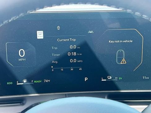 New 2026 Kia Carnival SX Prestige FWD image 12