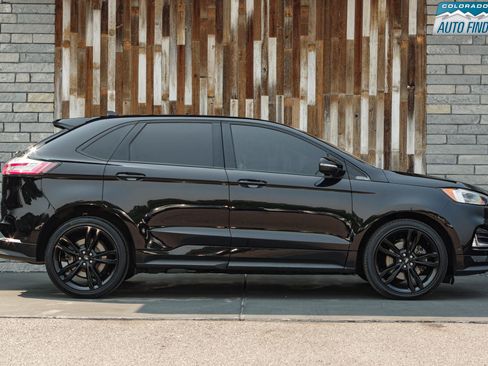 Used 2019 Ford Edge ST w/ Equipment Group 401A AWD/4WD image 8