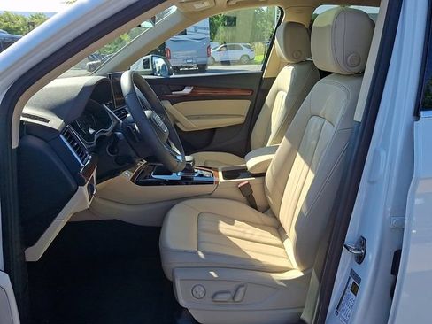 Used 2023 Audi Q5 2.0T Premium w/ Convenience Package AWD/4WD image 15