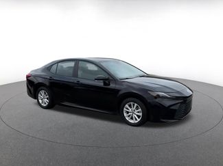 Used 2025 Toyota Camry LE video 2