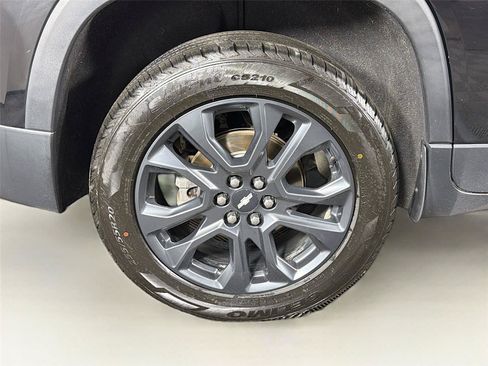 Used 2020 Chevrolet Traverse RS w/ LPO, Floor Liner Package AWD/4WD image 35