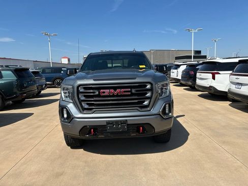 Used 2020 GMC Sierra 1500 AT4 w/ AT4 Preferred Package AWD/4WD image 5