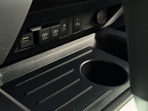 Certified 2021 Toyota Tundra SR5 image 32