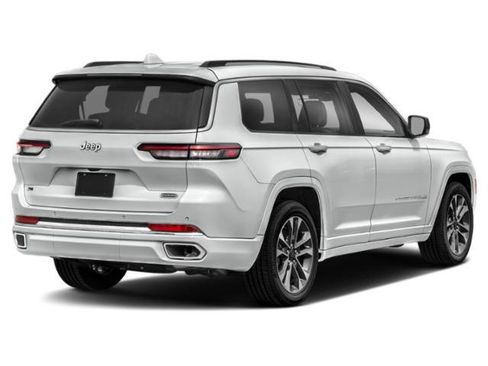 Used 2022 Jeep Grand Cherokee L Overland w/ Luxury Tech Group IV AWD/4WD image 2