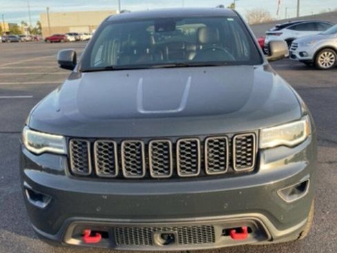 Used 2017 Jeep Grand Cherokee Trailhawk w/ Trailhawk Luxury Group image 3