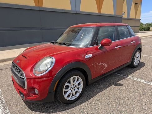 Used 2015 MINI Cooper S image 10