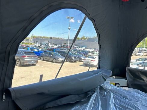 New 2023 Mercedes-Benz Metris Passenger image 39