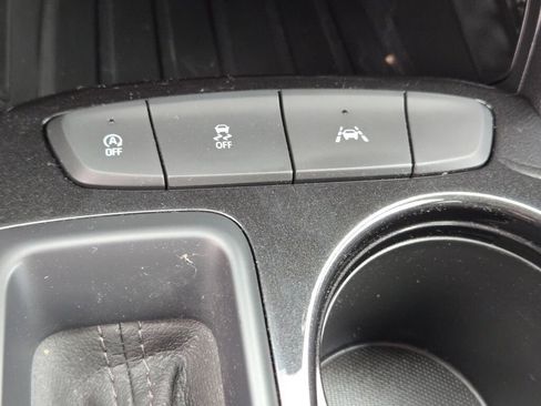 Used 2021 Chevrolet TrailBlazer LT w/ Convenience Package FWD image 23