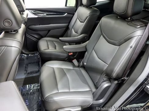 Certified 2024 Cadillac XT6 Premium Luxury w/ LPO, Floor Liner Package AWD/4WD image 12