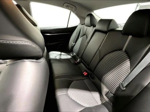 Used 2024 Toyota Camry SE FWD image 23