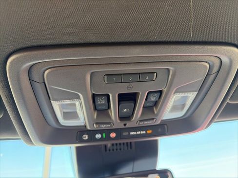 New 2026 GMC Sierra 2500 SLT w/ SLT Premium Package image 25